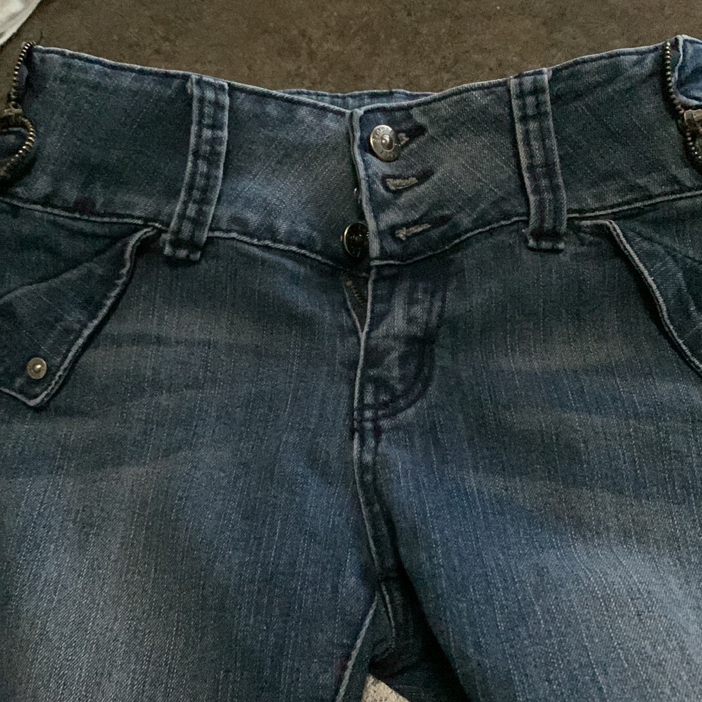 Jeans - Picture 2 of 4